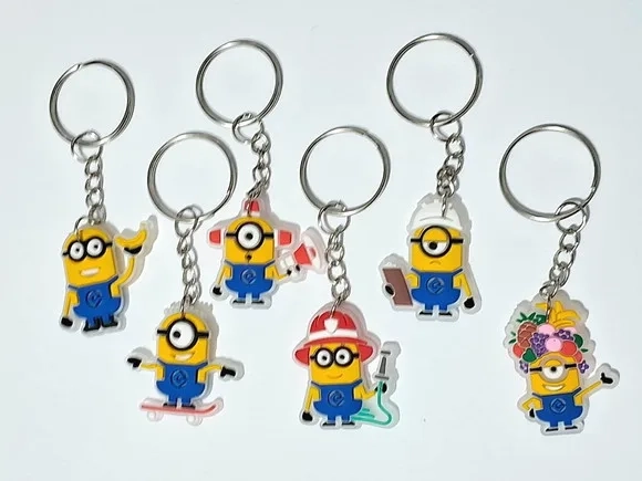 Chaveiro Minions Florescente Emborracha Pacote C/6 Peças