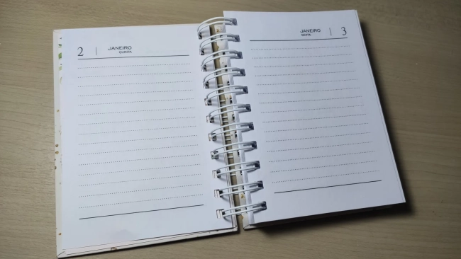 Agenda 2027 pequena 11x15cm - Personalizada