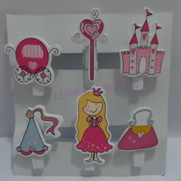 Mini pregador de madeira decorativos - 1 cartela c/ 6 unid