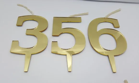 Vela em Acrílico Espelhado Dourado de 6,5cm