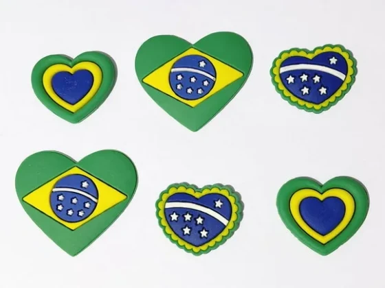Aplique Coração Bandeira do Brasil Pacote com 6 Unidades