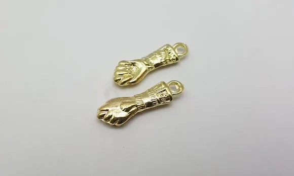 Pingente de Figa Dourada com 2,2cm - 12 unidades