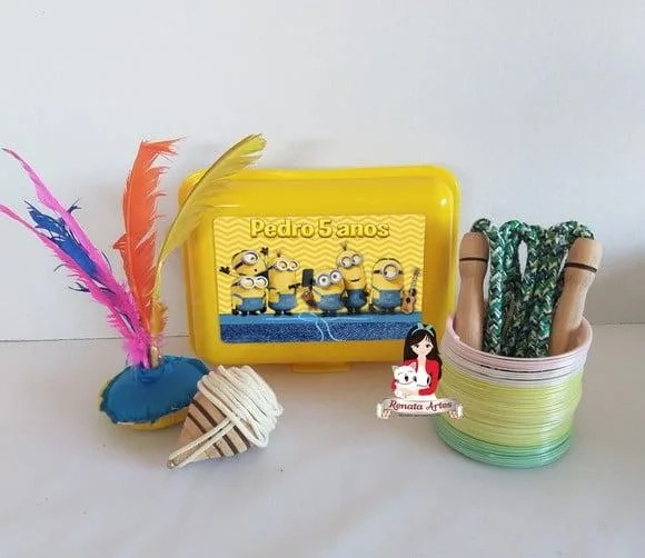 Maleta Baú da Boa Infância Minions