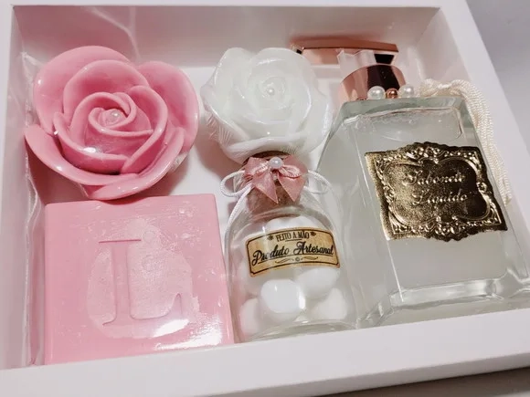 Presente Personalizado, Sabonete Líquido Luxo com Sabonetes