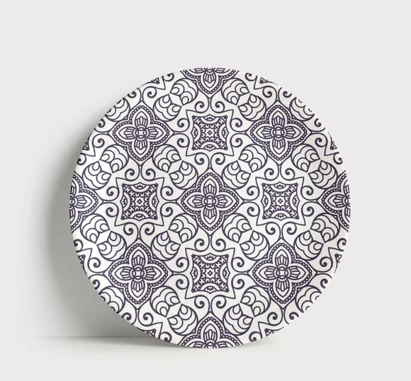 Prato Decorativo Mandala Rendada Monocromática 21cm Porcelan