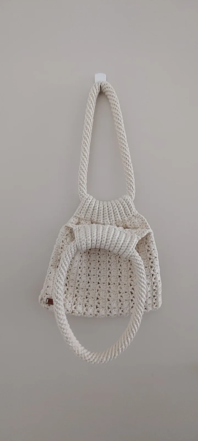 Bolsa em crochê