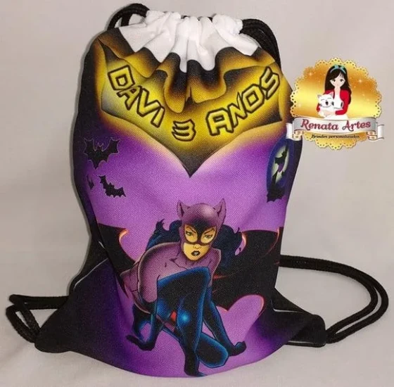 Mochila de Tecido Batman e Mulher Gato