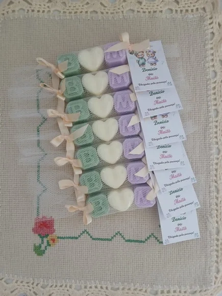 Lembrancinha Casamento Iniciais e Coração - Sabonete