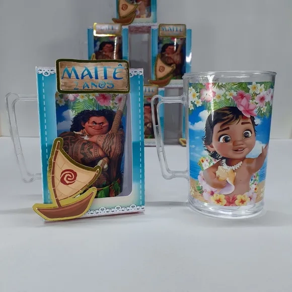 Caneca Acrílica na Caixa Moana