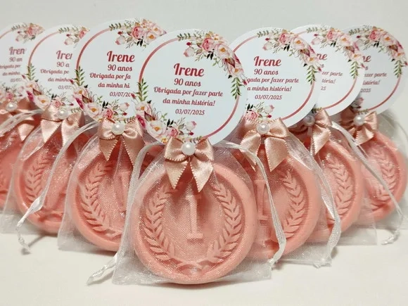 Lembrancinha 70 Anos, Sabonete Letra Inicial Personalizada