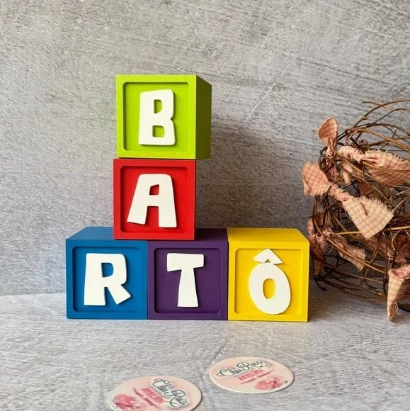 Pocoyo 6x6cm - Decoração de Festa Infantil