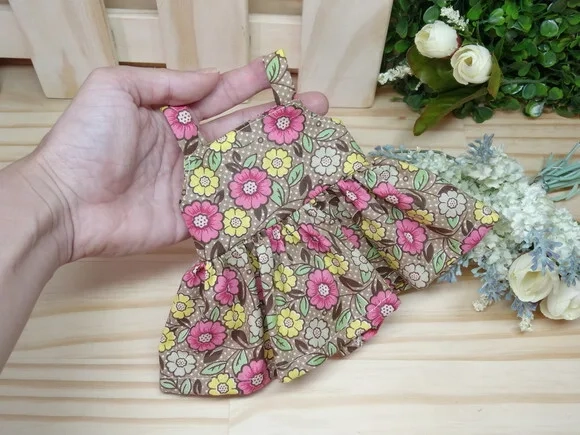 Vestido para Boneca Floral