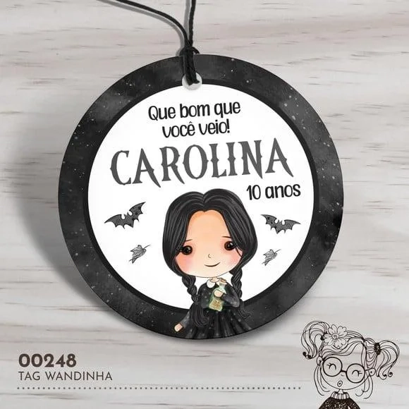 Tag Redonda Wandinha - 00248