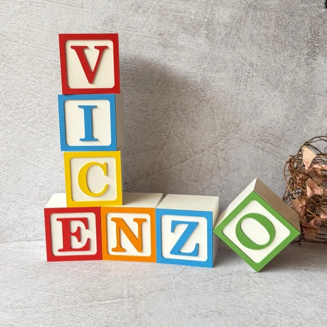 Blocos Personalizados com Nome para Decoração de Quarto do Bebê 8x8cm