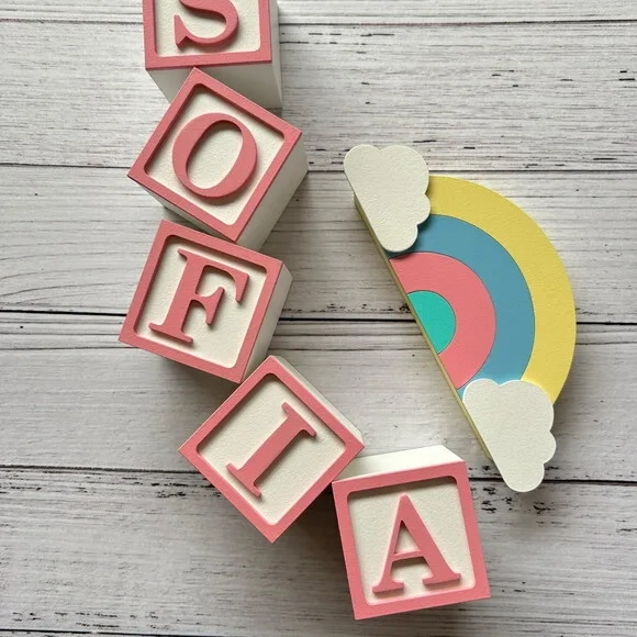 Decoração Bebê Candy Colors - Cubos 6x6cm Ts + Arco Íris.