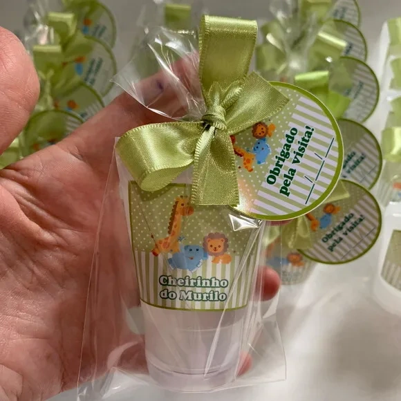 Álcool 70% Safari Verde Lembrancinha Maternidade