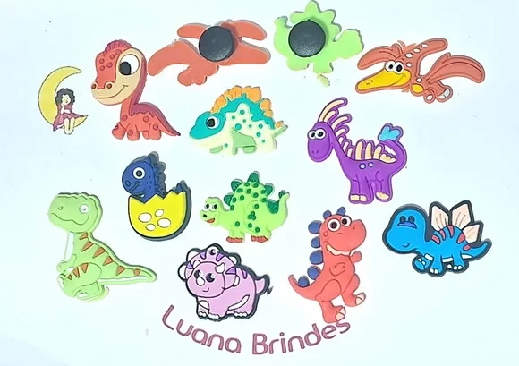 Pins de Sandália Dinossauro Emborrachado Pacote com 10 Unida
