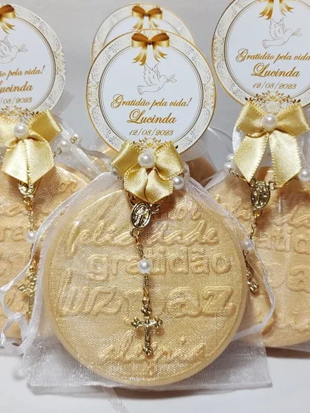 Lembrancinha de Aniversário: Sabonete Gratidão G com Terço