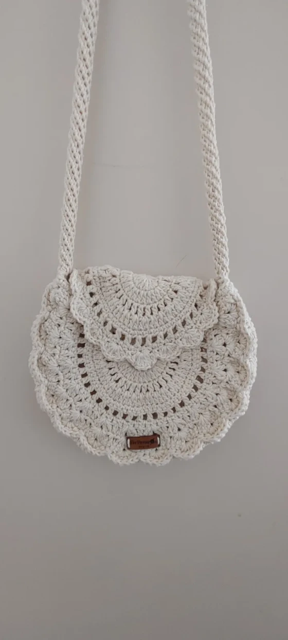 Bolsa Boho em crochê redonda