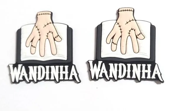 Aplique Wandinha e Mãozinha Emborrachado 6 Unidades