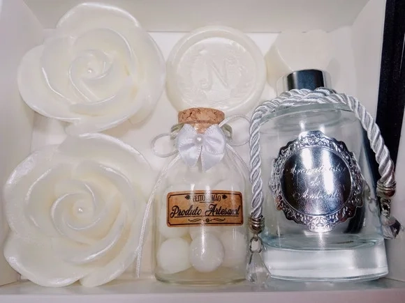 Presente de Aniversário: Kit Aromatizador Luxo com Sabonetes