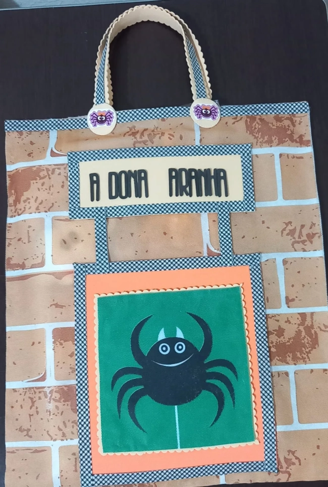 Sacola A dona aranha