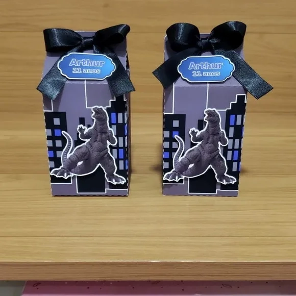 Kit 30 Lembrancinhas Godzilla