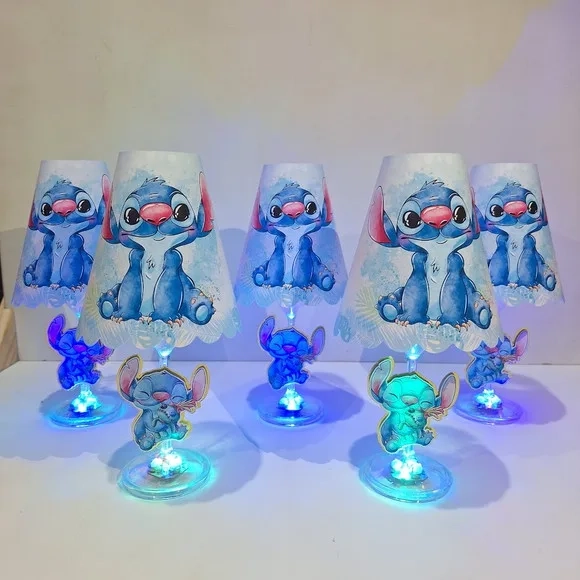 Centro de Mesa Abajur com Led - Stitch Aquarela