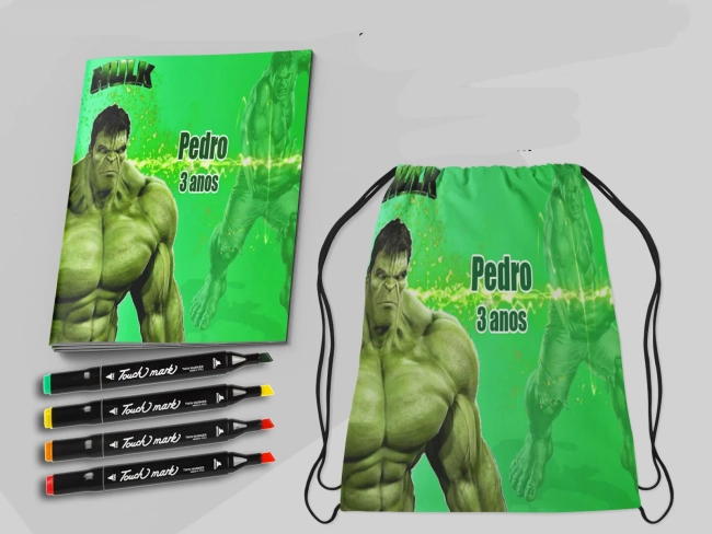 Kit Mochila e Revista de colorir com Canetinhas do Incrível Hulk