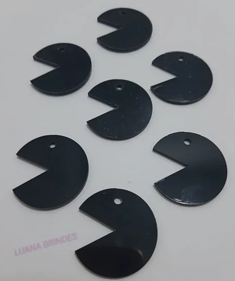 Pingente Personagens de Acrílico Preto - pct c/6 unid