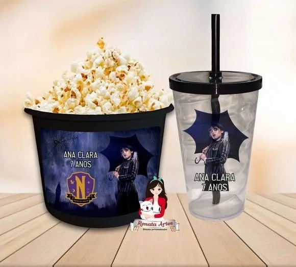Kit Cinema Personalizado Wandinha