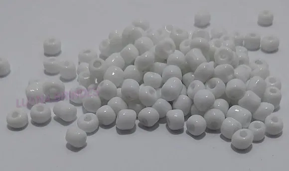 Miçanga Branca - 6mm - pct com 60 gramas