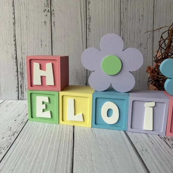 Decoração Bebê - Cubos 6x6cm Candy Ts + Dupla de Flor