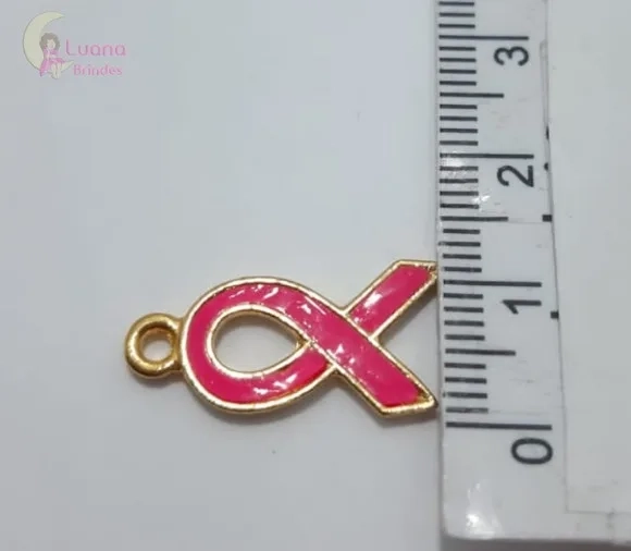 Pingente Outubro Rosa de Metal Dourado - pct c/6 unid