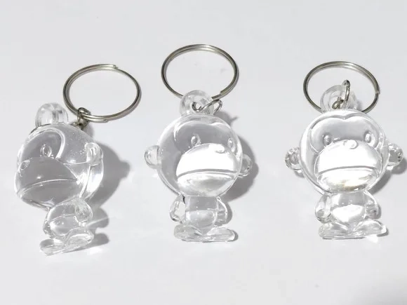 Chaveiro Macaco de Acrílico 3,8cm Pacote com 10 Unidades