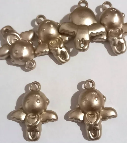 Pingente Anjinho Dourado Fosco - 8 Peças.