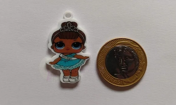 Pingente Lol Miss Baby em Acrílico Uv - 4cm - 5 Unidades