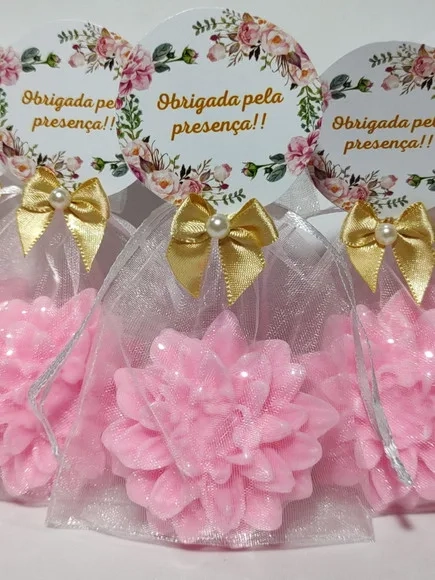 Lembrancinha de Aniversário 70 Anos: Sabonete Flor Dália