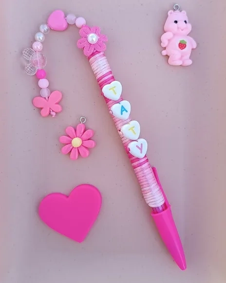 Caneta Personalizada com Pompom e Nome