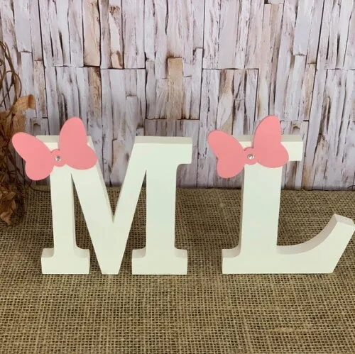 Letras de mdf Iniciais com Laço e Strass - Decoração Bebê