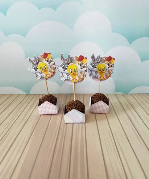 Kit 30 Lembrancinhas Looney Tunes