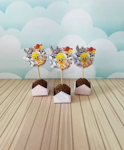 Kit 30 Lembrancinhas Looney Tunes