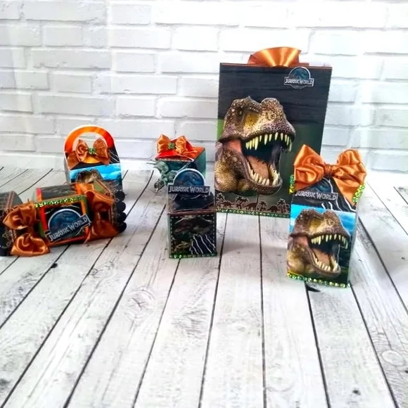 Kit 60 Lembrancinhas Jurassic