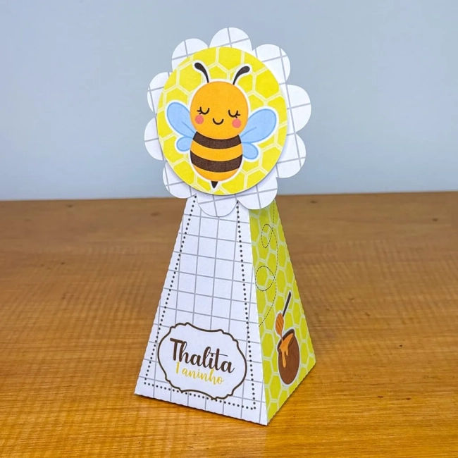 PEGUE E MONTE - Kit Festa ABELHINHA - Decoração de Festa | Lembrancinhas | Aniversário | Personalizados