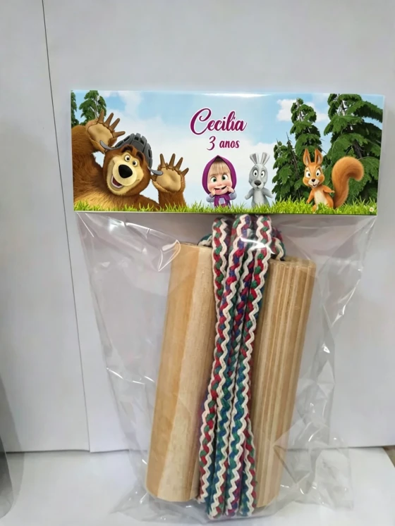 Corda de Pular Perosnalizada lembrancinhas infantiL da Marsha e o Urso