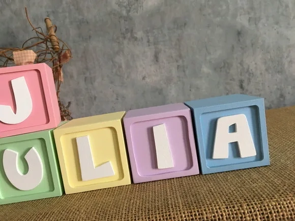 Cubos Personalizados Pocoyo 6x6 cm - Decoração de Festa Infantil e Quarto de Bebê em MDF