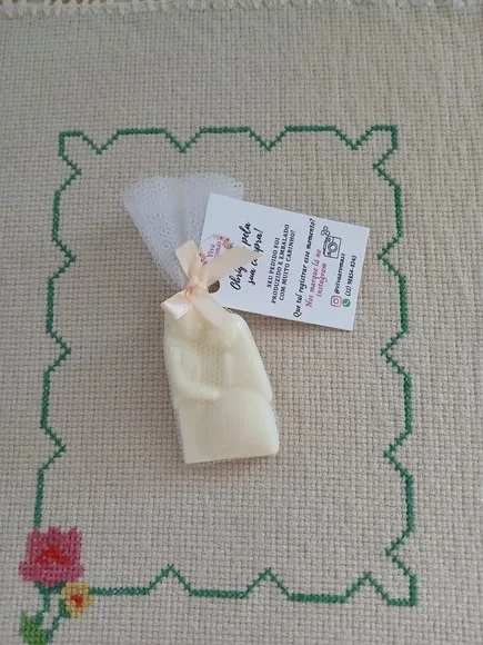 Lembrancinha / Mini Sabonete - Noivinhos