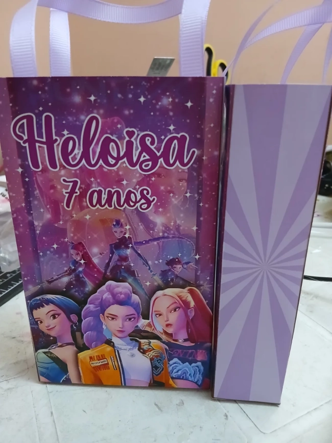 Sacolinhas personalizadas para Lembrancinhas Guerreiras do K pop