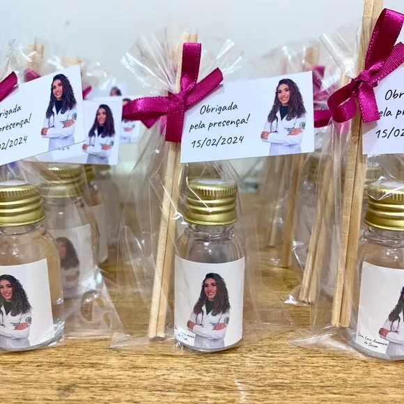 Mini Aromatizador Lembrancinha Formatura Medicina com Foto
