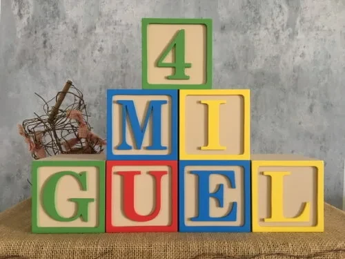 Cubos Toy Story de mdf -12x12